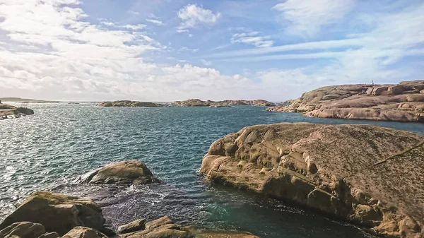 Hermosas Islas Piedra Con Hermosa Naturaleza Orillas Del Mar Del — Foto de Stock