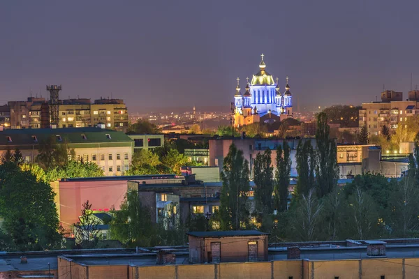 Akşam şehir ve Rivne, Ukrayna şehrin inintercession Katedrali görünümü.