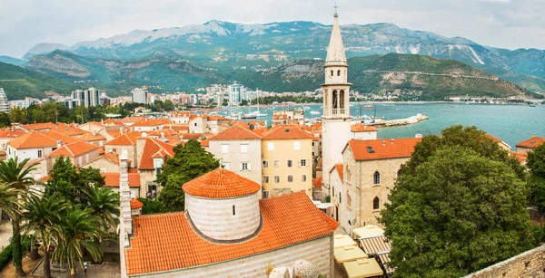 Panorama Popular Localidad Budva Montenegro Las Antiguas Murallas Techo Tejas — Foto de Stock