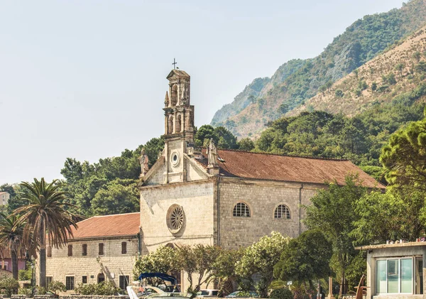 Vista Igreja São Nicolau Cidade Prcanj Montenegro — Fotografia de Stock