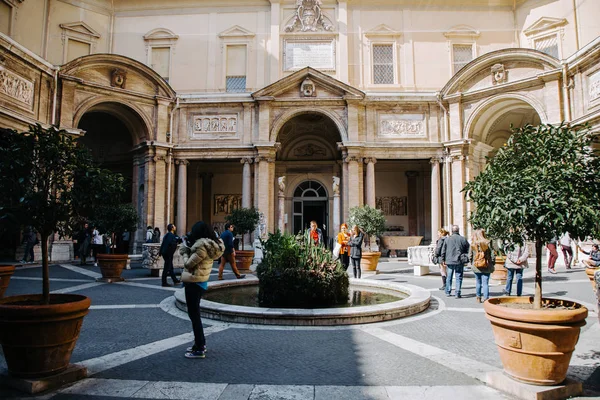 Vatican Rome Italy March 2015 Courtyard Pio Clementino Museum — Stock Photo, Image