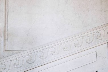 Vatikan, Roma, İtalya - 13 Mart 2015: Vatikan müzelerinin zengin süslü tavanları.