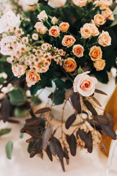 Romantic Table Setting Detail Pink Rose Flowers — Stock Photo, Image