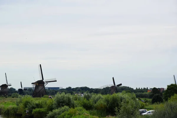 オランダ オランダのユネスコ世界遺産キンデルダイクの風車 — ストック写真