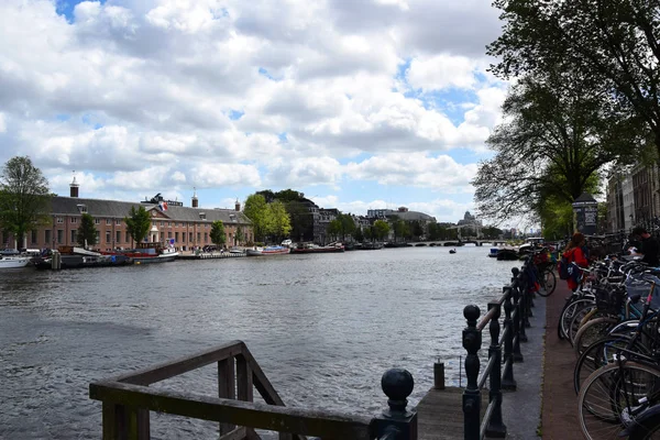 Kanału Amstel Amsterdam Holandia Holandia — Zdjęcie stockowe