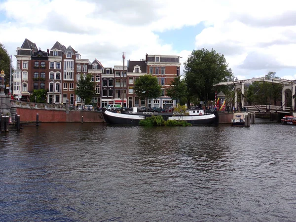 Giro Barca Sul Canale Amstel Nella Città Amsterdam Olanda Paesi — Foto Stock