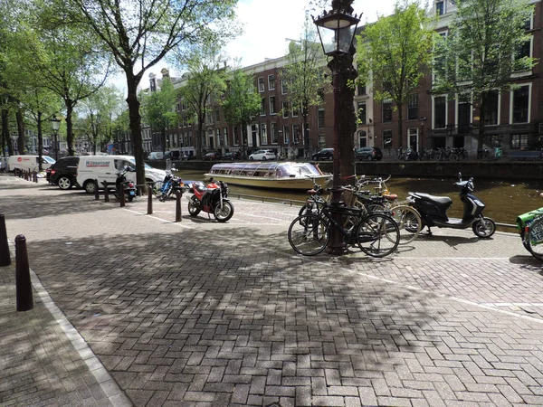 Fiets Staan Langs Het Kanaal Van Herengracht Amsterdam Holland Nederland — Stockfoto