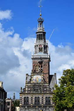 Hollanda'nın Alkmaar kasabasında ki Kaasmarkt ve kanallar, ünlü peynir pazarıyla şehir - Hollanda, Hollanda
