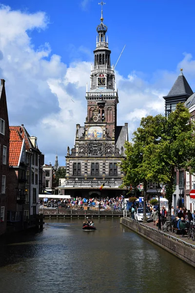 Kaasmarkt Kanałów Holenderskim Mieście Alkmaar Miasto Słynnym Rynku Sera Podróżowanie — Zdjęcie stockowe