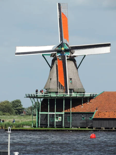 Ανεμόμυλοι Του Zaanse Schans Στο Zaandem Της Ολλανδίας — Φωτογραφία Αρχείου