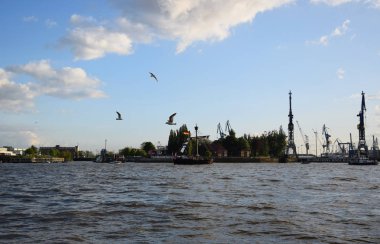 St. Pauli-Landungsbrucken Yelkenli Tekneler, Hafengeburtstag