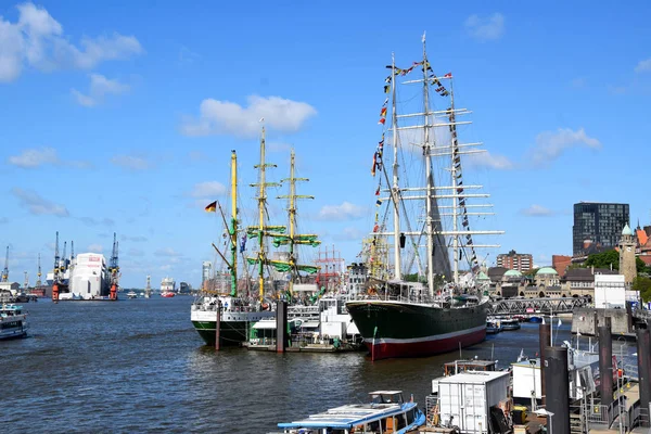 Barche Vela Pauli Landungsbrucken Hafengeburtstag Harbor Anniversary Celebration — Foto Stock