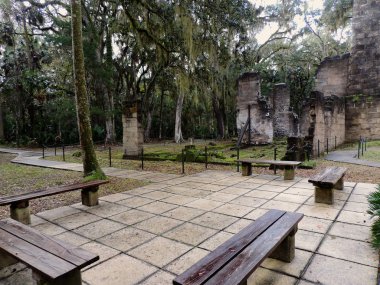 Daytona yakınlarındaki Bulow Plantation Ruins Tarihi Devlet Parkı - Anıt Tarihi Yerler Ulusal Kayıt listelenen