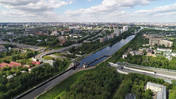 Bro Över Kanalen Moskva — Stockfoto