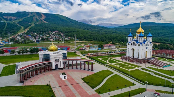 Świątyni Złożonych Placu Zwycięstwa Mieście Yuzhno Sakhalinsk — Zdjęcie stockowe