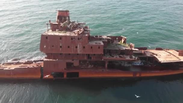萨哈林湾的旧废金属 — 图库视频影像