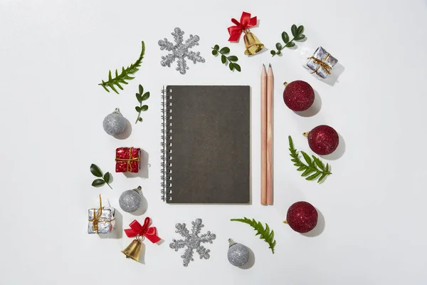 Christmas Decoration Blank Paper Center White Background Flat Lay Top — Stock Photo, Image
