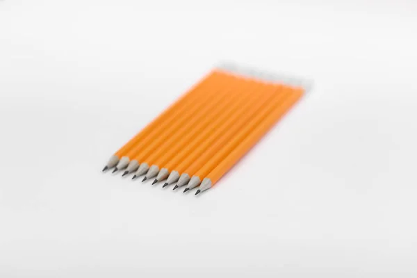 Úžasné Izolované Tužky Čistě Bílém Pozadí Oranžové Tužky — Stock fotografie