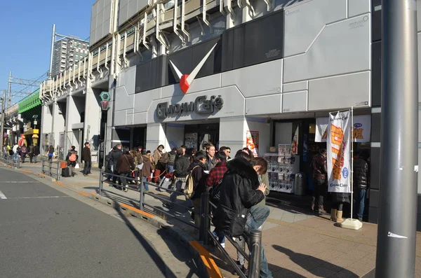 30 Aralık 2013 - Akihabara, Japonya - Gundam Cafe dış