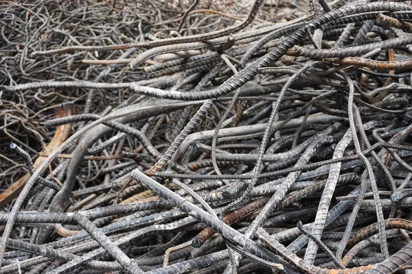 Vervormde Stalen Wapening Wachten Worden Gerecycled Een Sloop Gebouw Site Rechtenvrije Stockfoto's