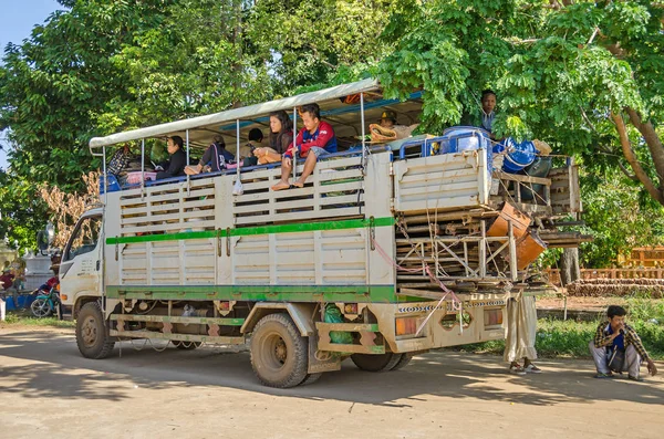 Chong Koh Kambodża Kwietnia 2018 Mieszkańcy Małych Miejscowości Zdalnego Chong — Zdjęcie stockowe