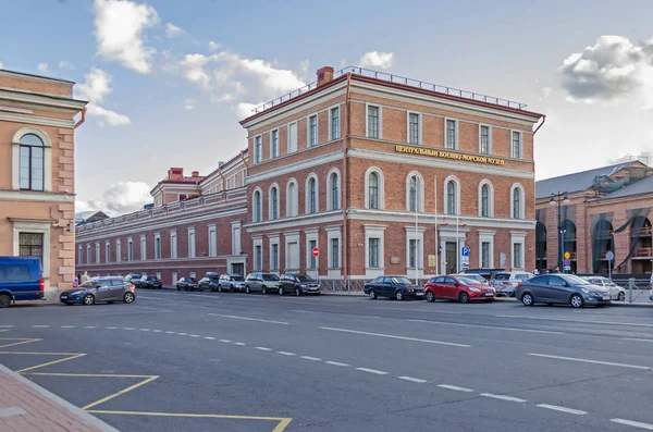 Saint Petersburg Russia September 2018 Truda Square Building Central Naval — Stock Photo, Image