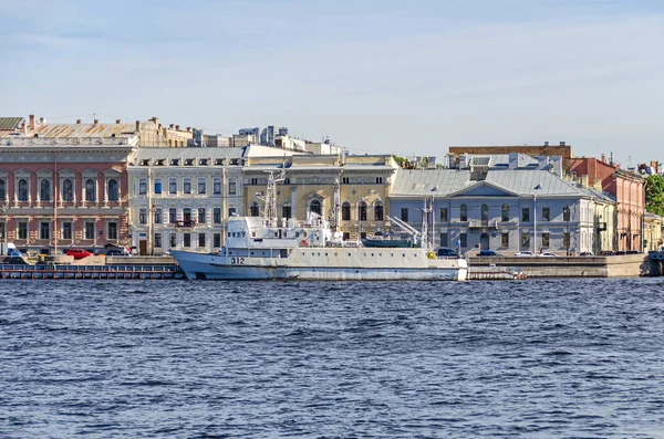 Saint Petersburg Russia June 2018 River Bolshaya Neva Patrol Boat — Stock Photo, Image