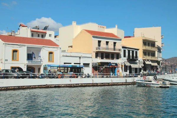 Agios Nikolaos Kreta Griekenland 2015 Illustratieve Redactie Een Kleine Baai — Stockfoto