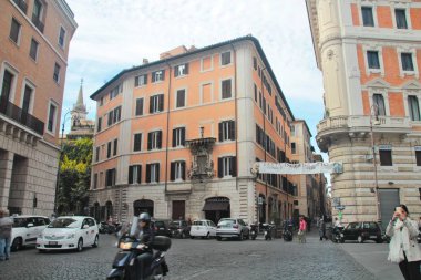 Roma, Italya, 10/25/2015 açıklayıcı editoryal. Meydanı Navona (Piazza di Tor sanguigna), insanlar ve kavşak sokak fotoğrafçılığı ulaşım yanında alan. 