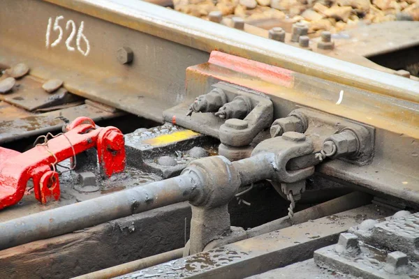 Modern bir demiryolu okları yakın çekim mekanizması.