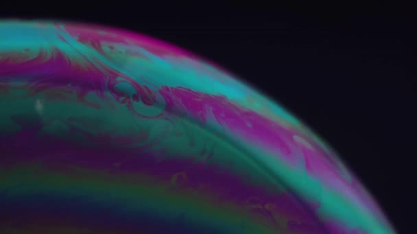 翡翠和紫色泡泡 — 图库视频影像