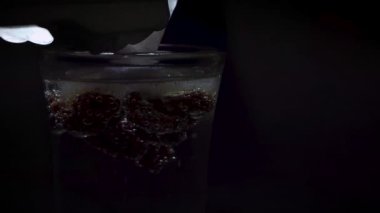 Üzümlü soda buz