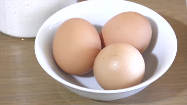 Video Eggs Bowl — Stock Video