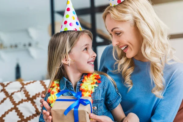 Cute Little Girl Being Happy Birthday Present Her Mother Party — Stock Photo, Image
