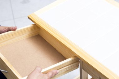 adam ahşap dava açma marangoz 