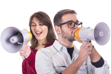 Çekici kadın çığlık ve alışveriş merkezi dükkanda duran mikrofon ile 