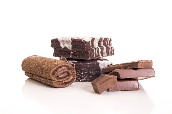 Verschillende Zoete Lekkere Bruine Chocolade Wit Wordt Geïsoleerd — Stockfoto