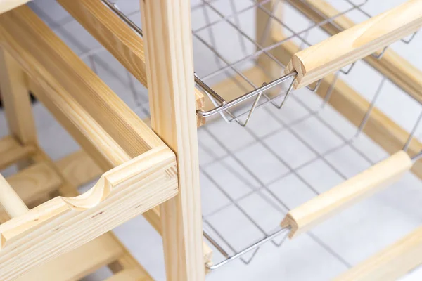 repair of wooden table with metallic shelves