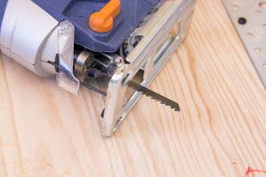 Ahşap marangozluk iç araçlarıyla, ahşap masa portre