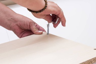 marangoz ahşap masa tahta kısayollarımı altıgen aracını kullanarak 