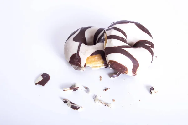 Rosquillas Glaseadas Chocolate Dulce Aisladas Blanco — Foto de Stock