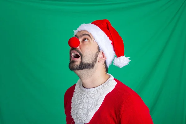 Šokoval Bělošský Vousatý Muž Nosí Červený Klobouk Santa Clause Kostýmu — Stock fotografie