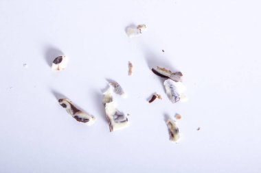 Beyaz arka plan üzerinde izole lezzetli ev yapımı pasta closeup