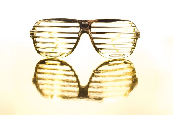 Golden Party Glasses Surface Reflection — Stock Photo, Image