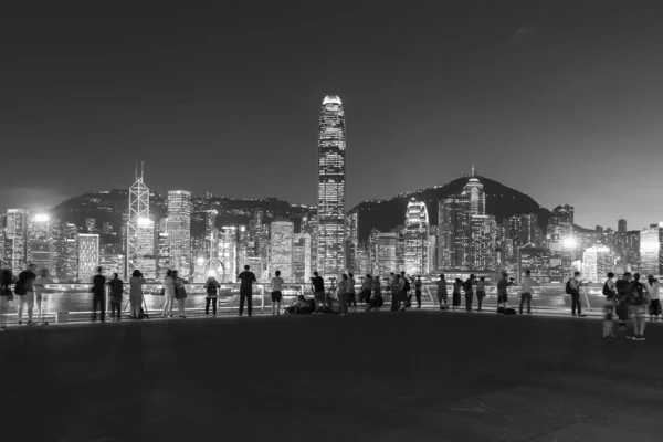 夕暮れ時に香港市内のビクトリア ハーバー — ストック写真