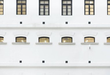 Hong Kong 'daki eski binanın dışı.