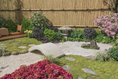 Japon tarzı arka bahçe