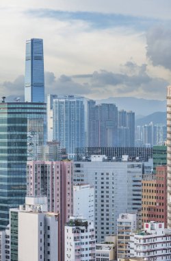 Hong Kong şehrinin silueti.