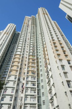 Hong Kong şehirde bina alttan görünüm