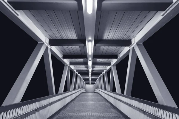 Vazio Ponte Moderna — Fotografia de Stock